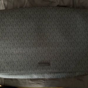 Michael Kors laptop/messenger bag
